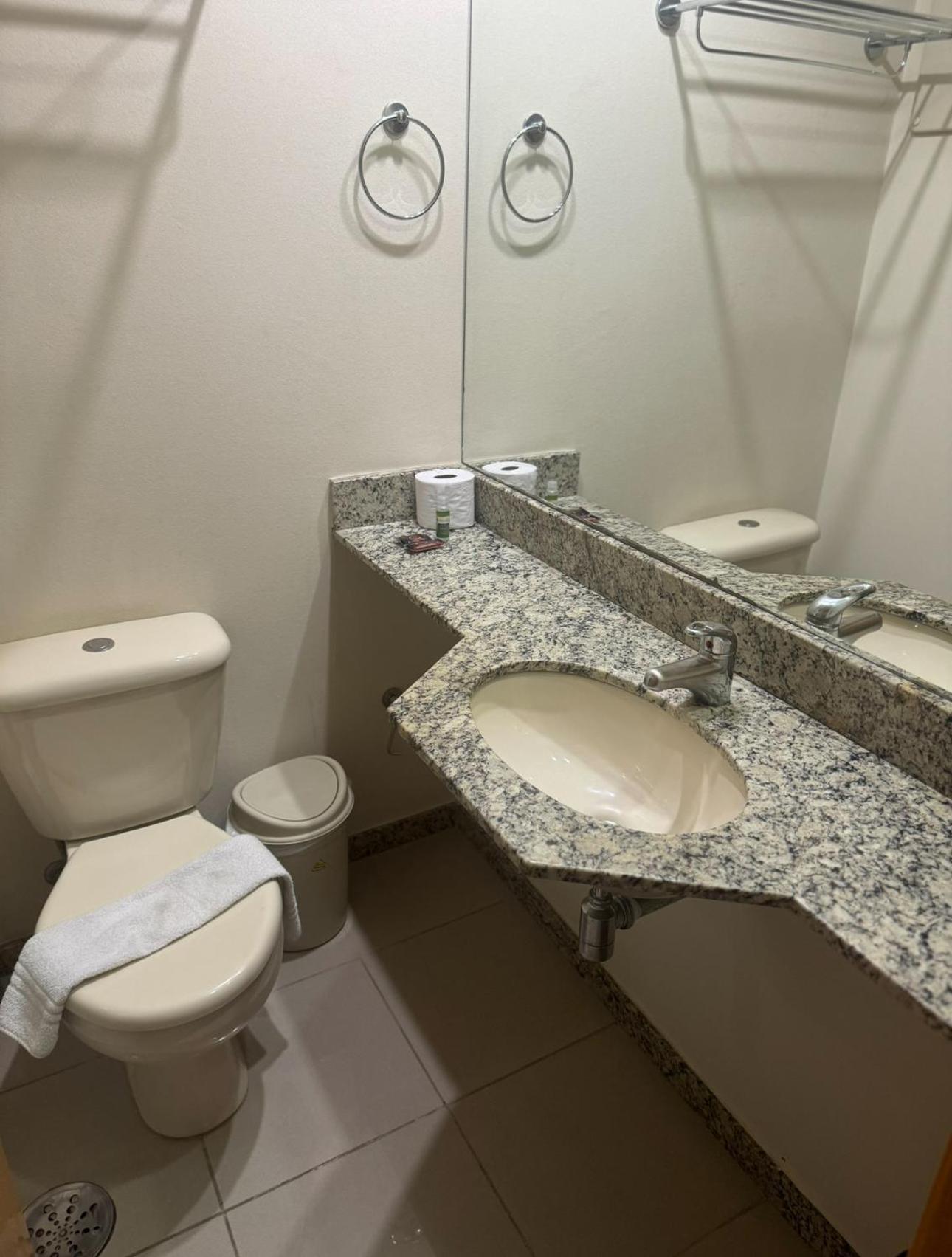 Add Flat Bela Cintra Aparthotel São Paulo Ngoại thất bức ảnh